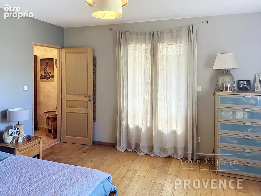 Une maison pleine de charme au cœur de la campagne provençale – Salernes - photo 7