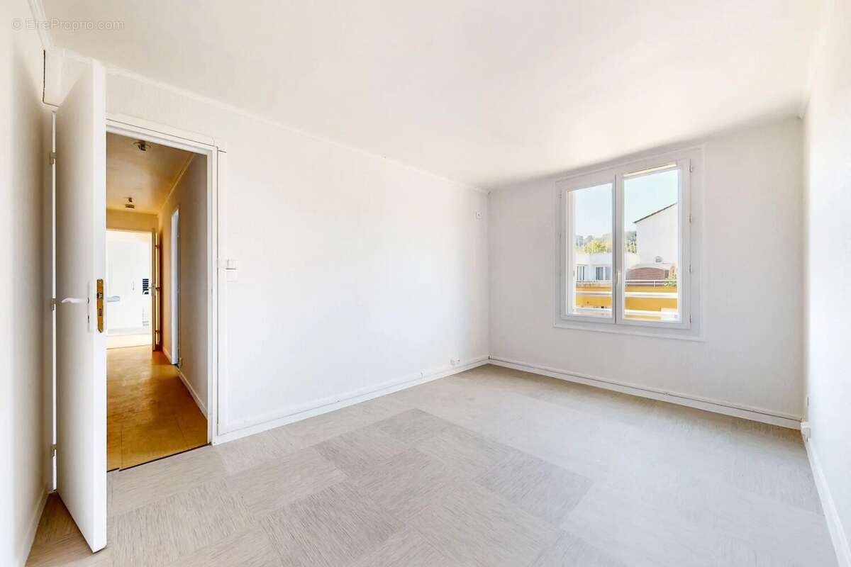 Appartement à COULOMMIERS