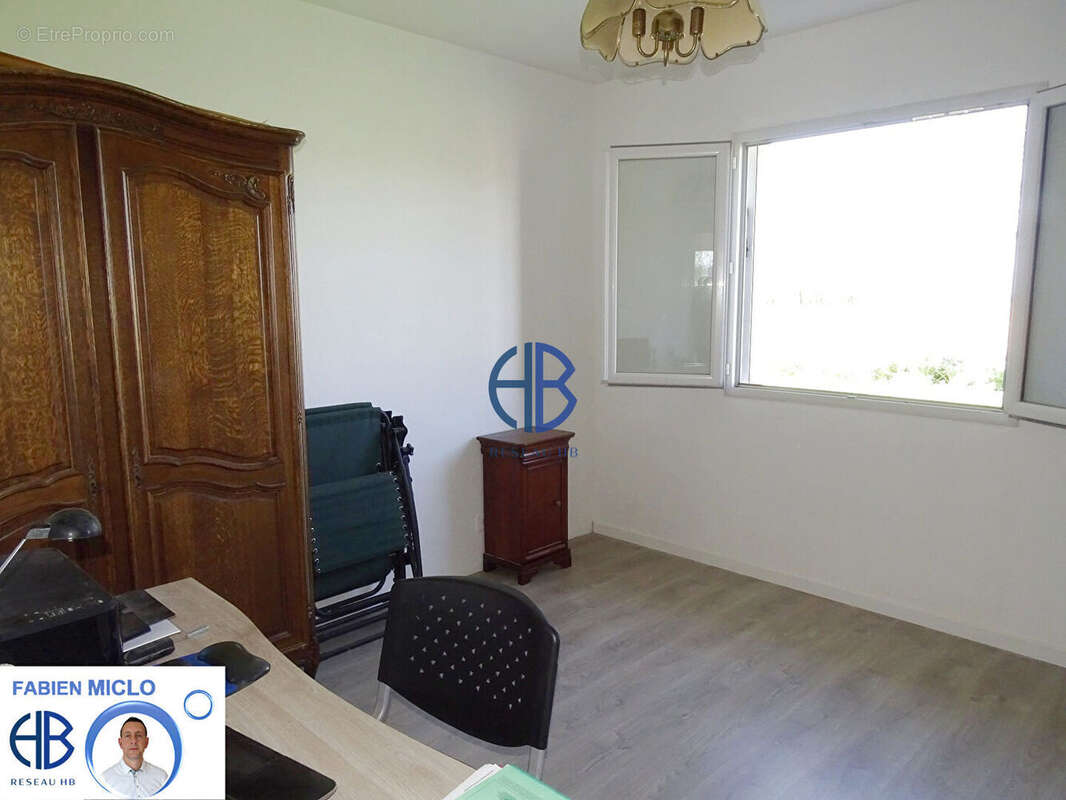 Maison à BEAUREPAIRE