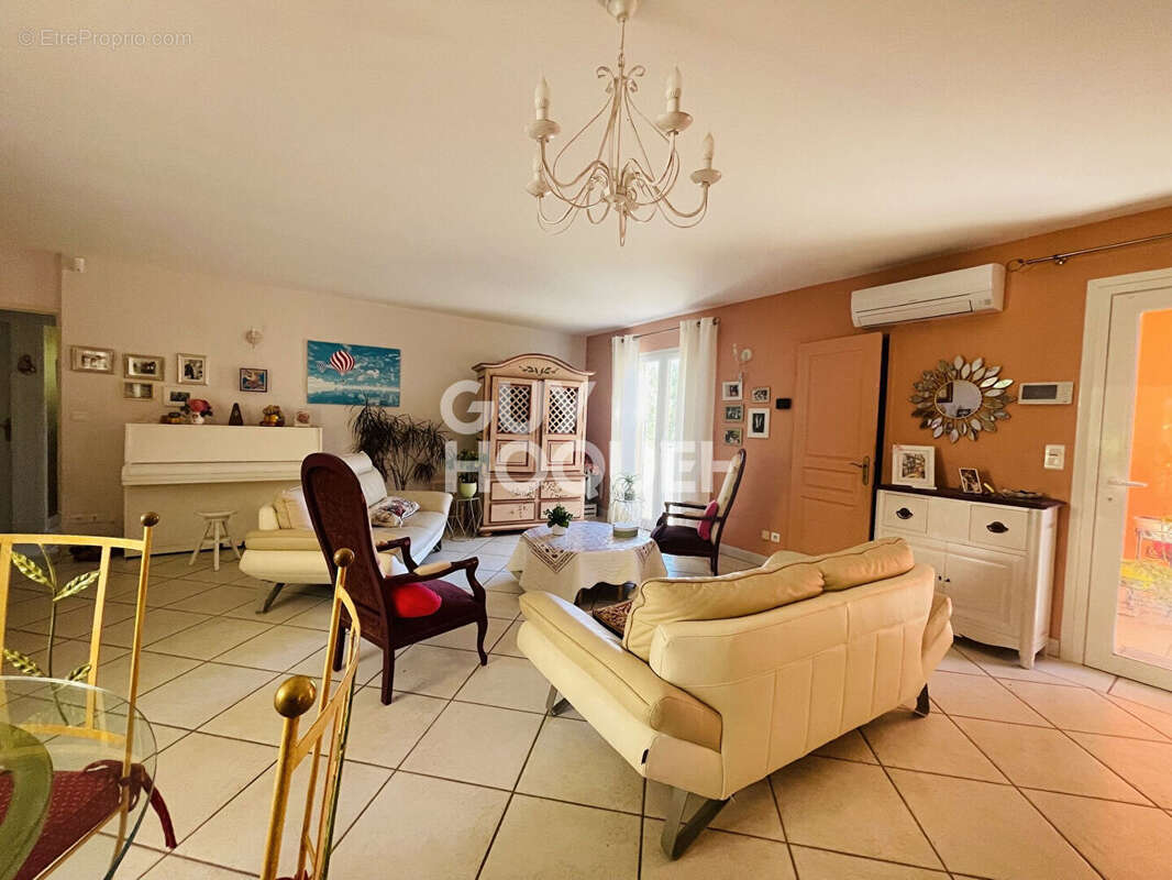 Maison plain-pied 3 chambres sur 1294 m² de terrain - photo 3