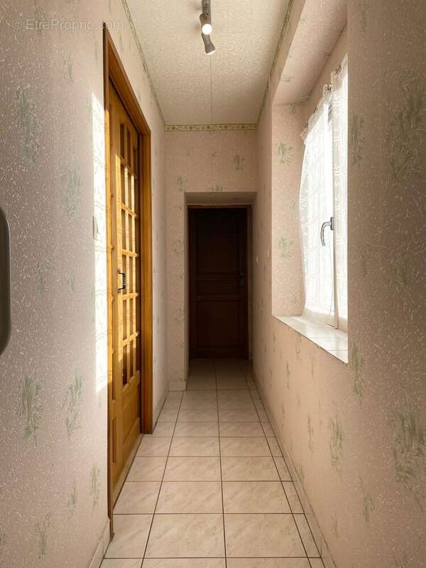 Maison à BONNETABLE