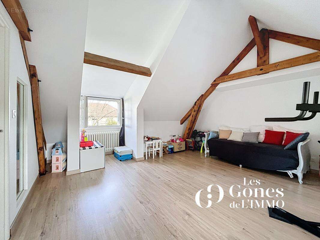 Magnifique propriété de 300m2   Lumière, élégance et art de - photo 14