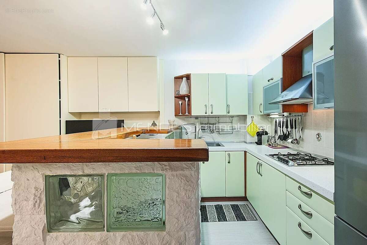 Appartement à MENTON