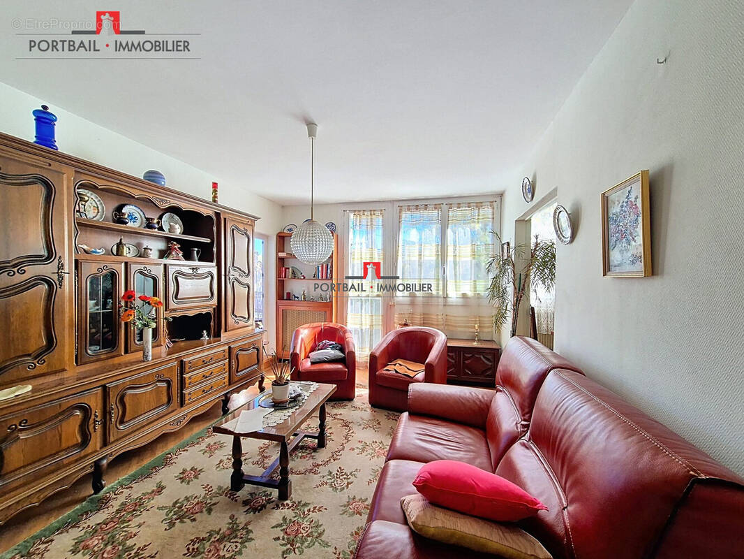 Appartement à CARBON-BLANC