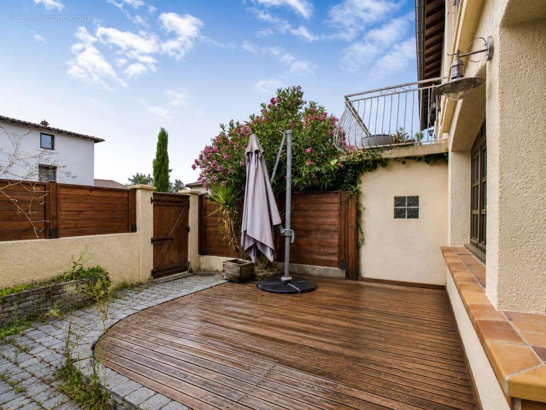 SAINT-CLAIR-DU-RHÔNE – Grande maison familiale de 165 m2 - photo 18