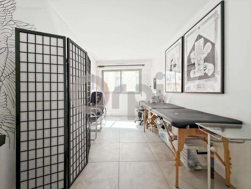 Appartement à PARIS-20E