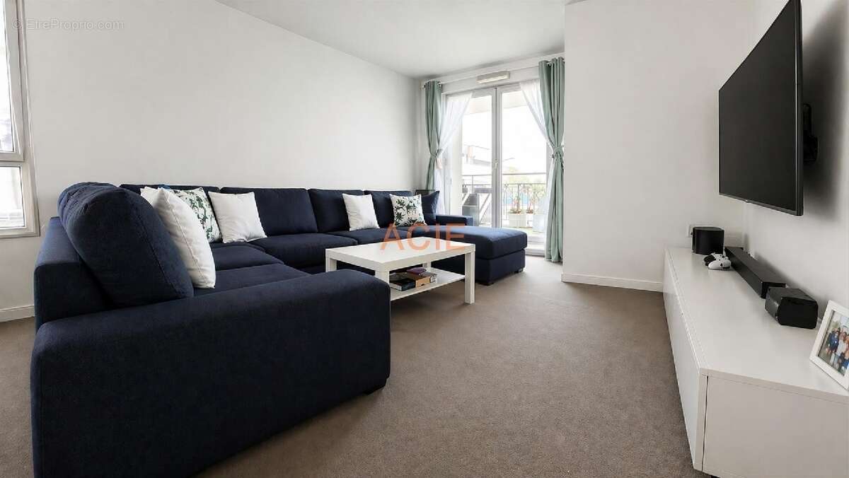 Appartement à LOUVRES