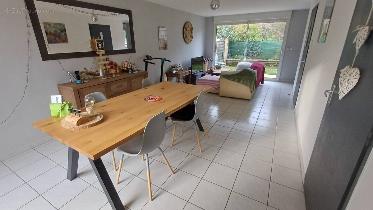Maison à TREMUSON