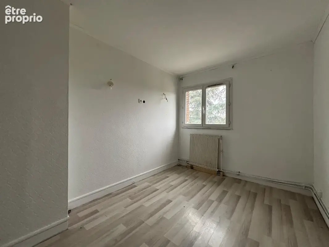 Appartement f3 de 65 m2 avec balcon, cave et parking à bobigny - photo 4