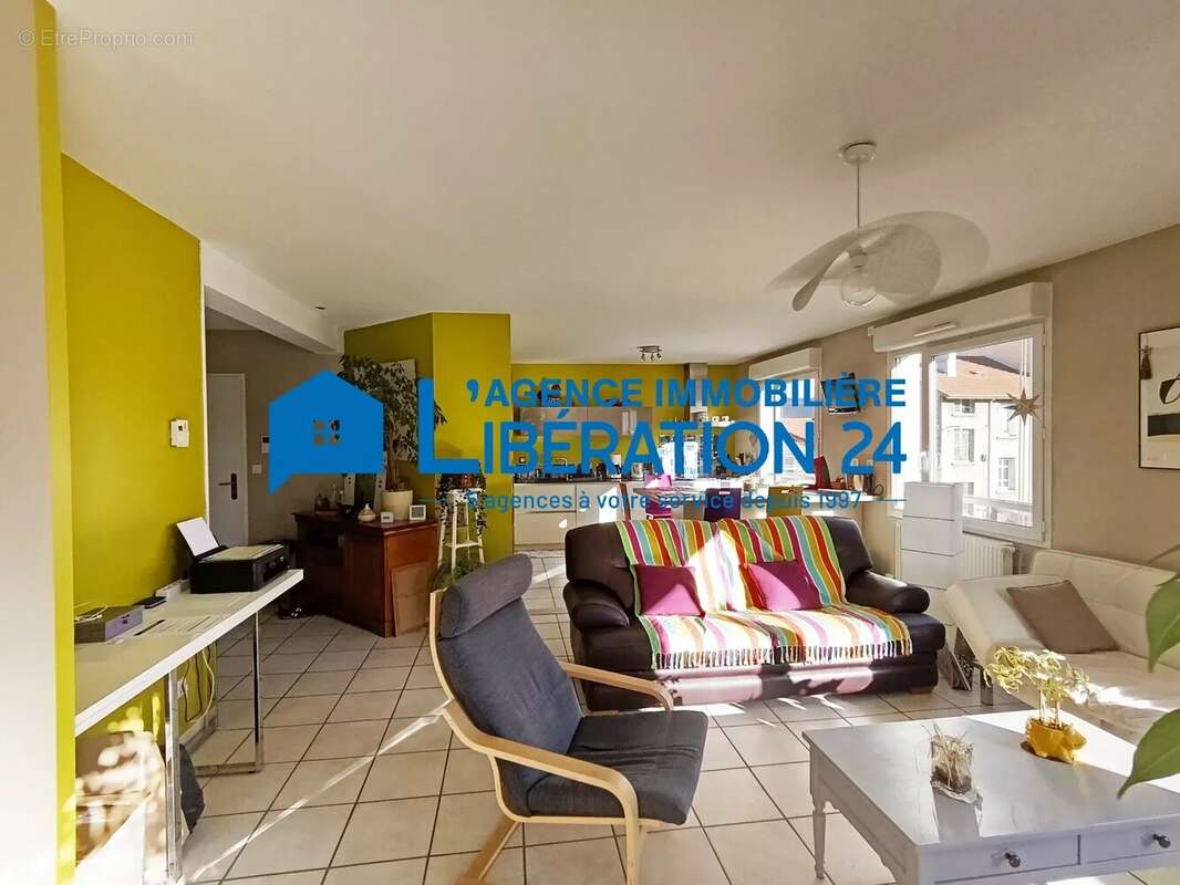 Appartement à SAINT-ETIENNE