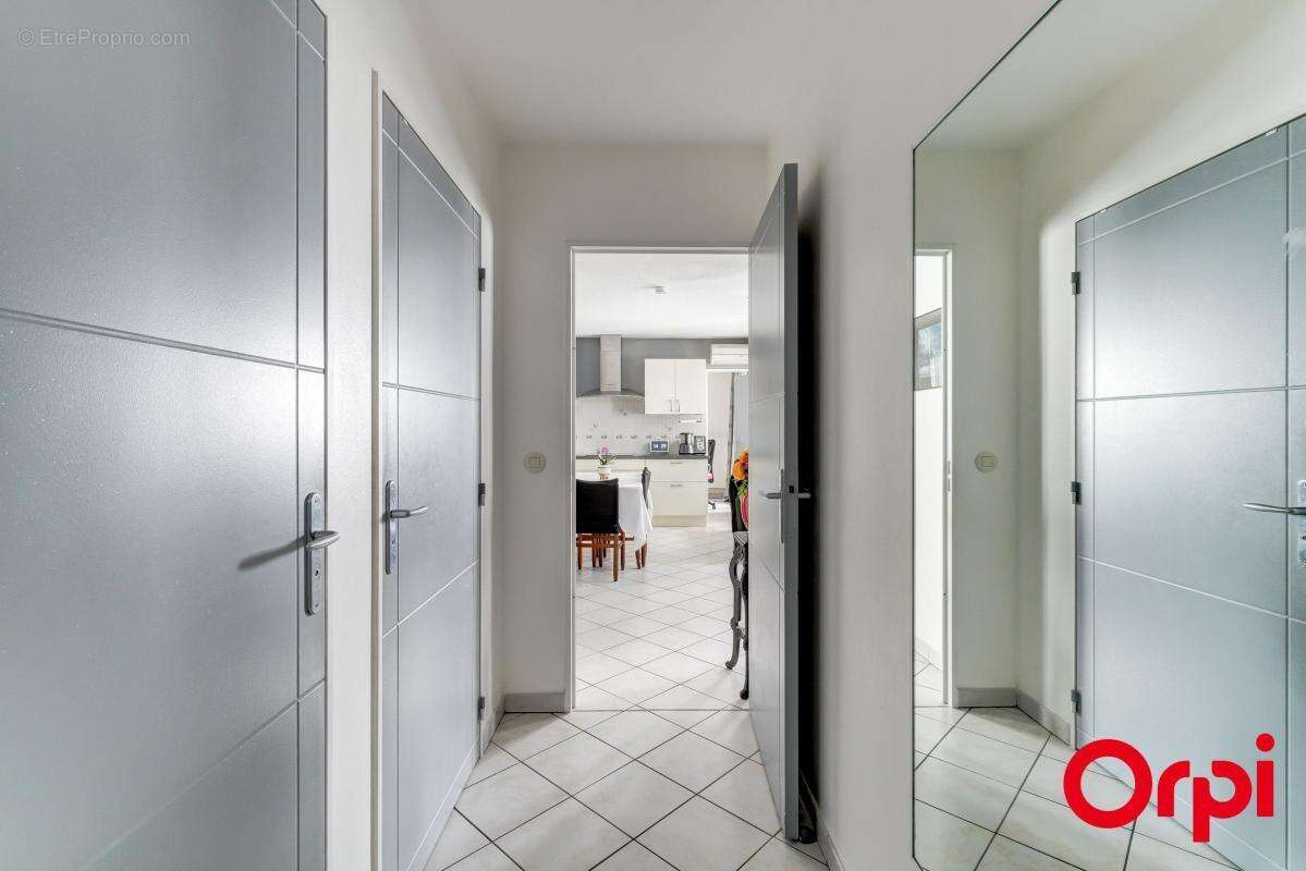 Appartement à CALUIRE-ET-CUIRE