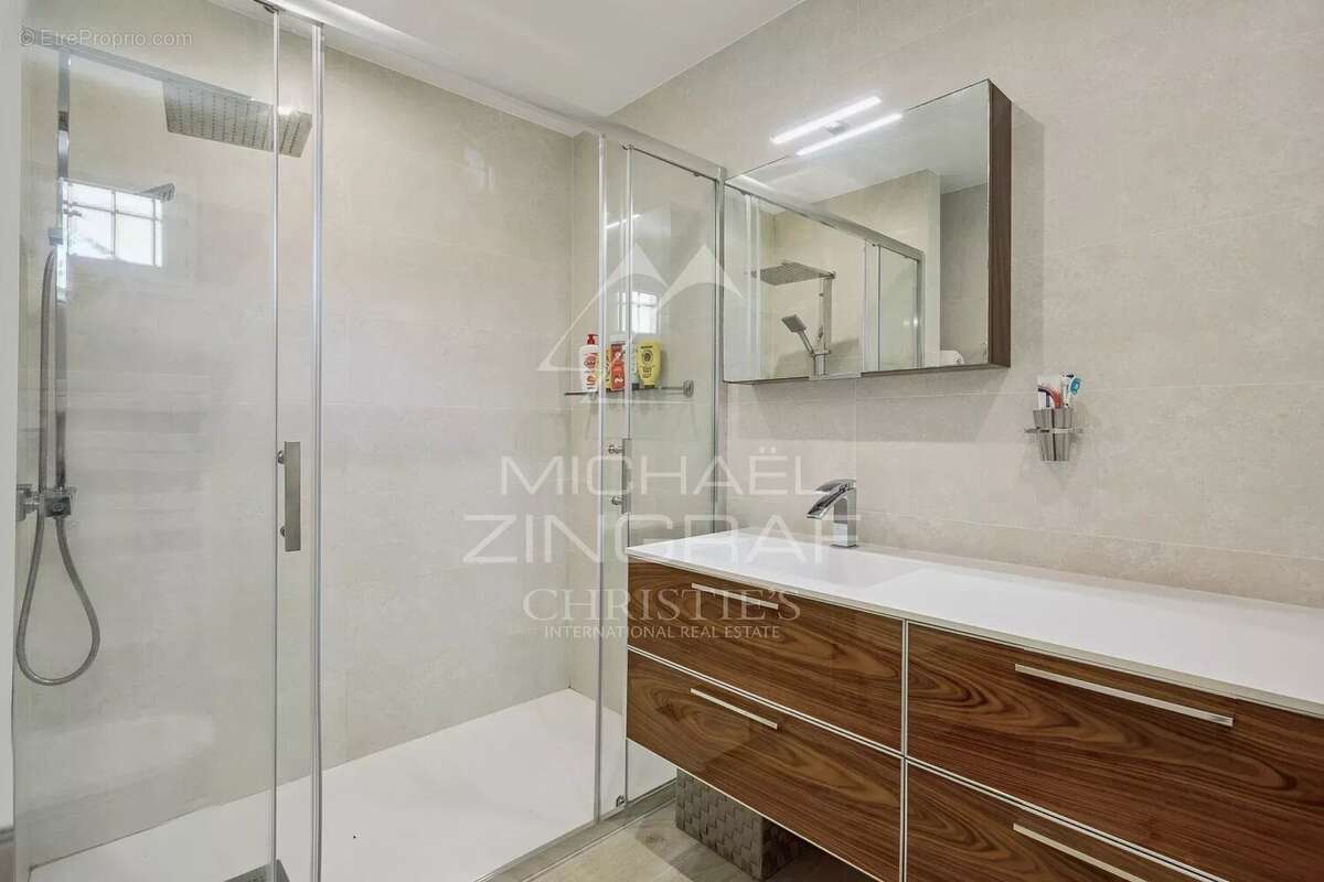 Appartement dans une résidence sécurisée - photo 6