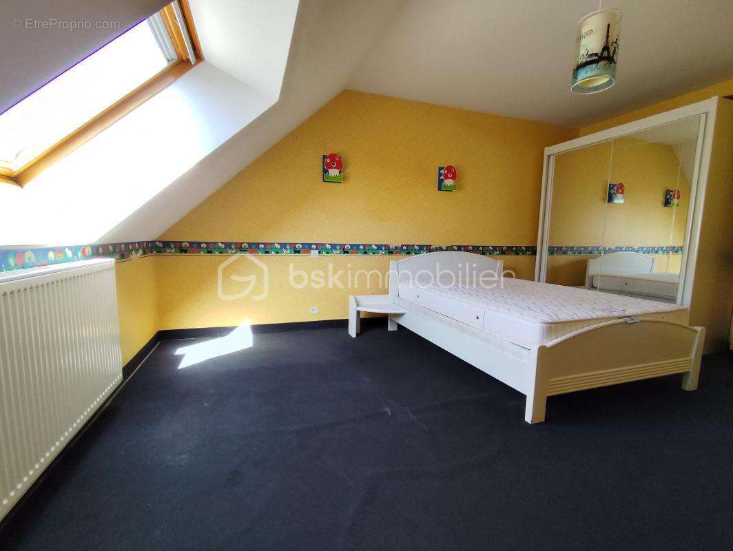 Maison en pierre de 138 m2 exposée plein Sud - photo 16