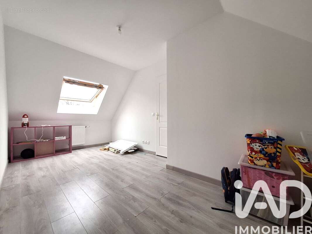 Photo 9 - Maison à COULOMMIERS