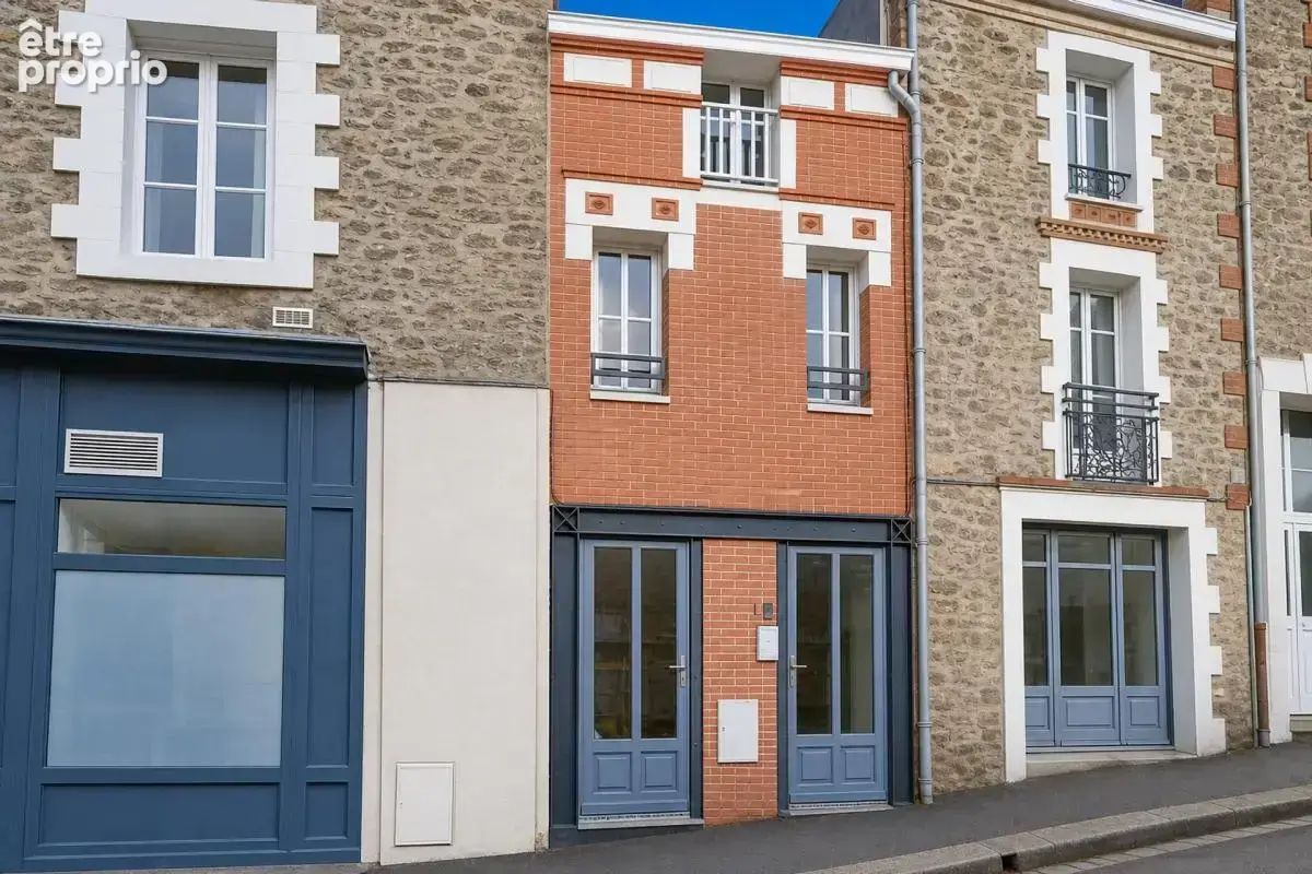Appartement 2 pièces rénové au centre de Dinard - photo 1