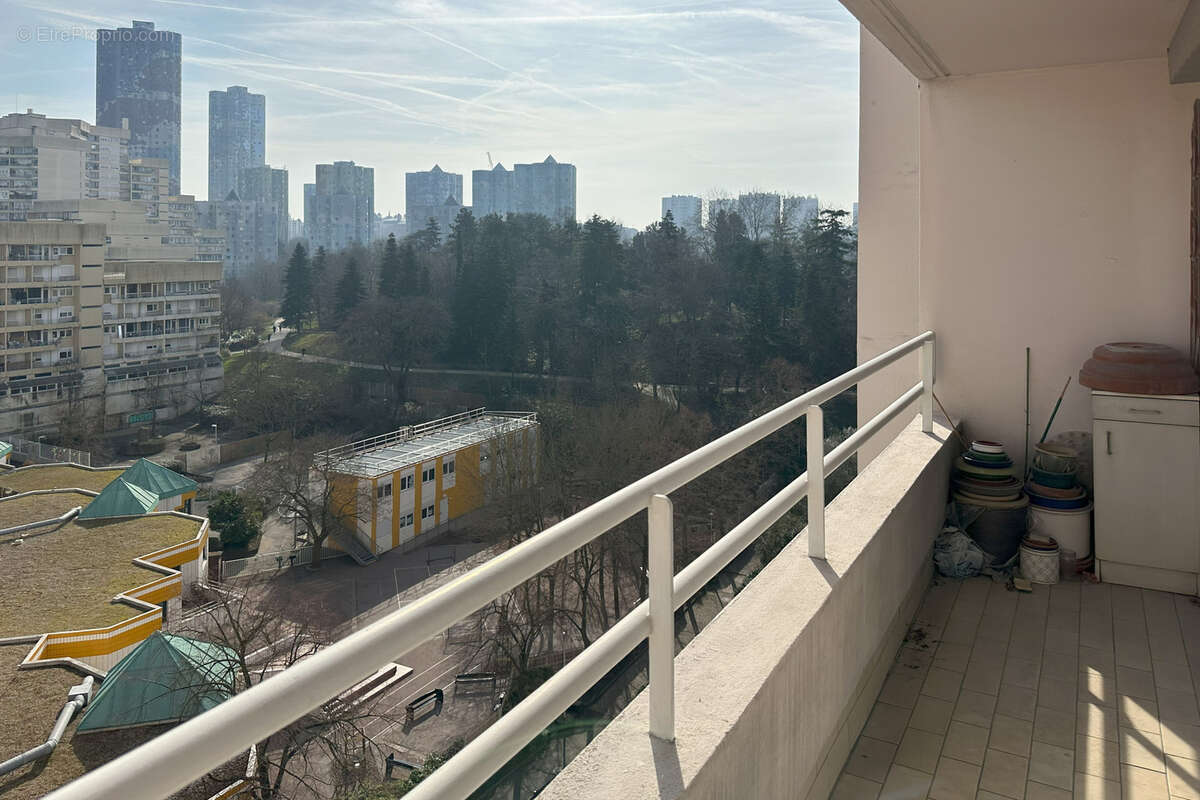 Appartement à NANTERRE