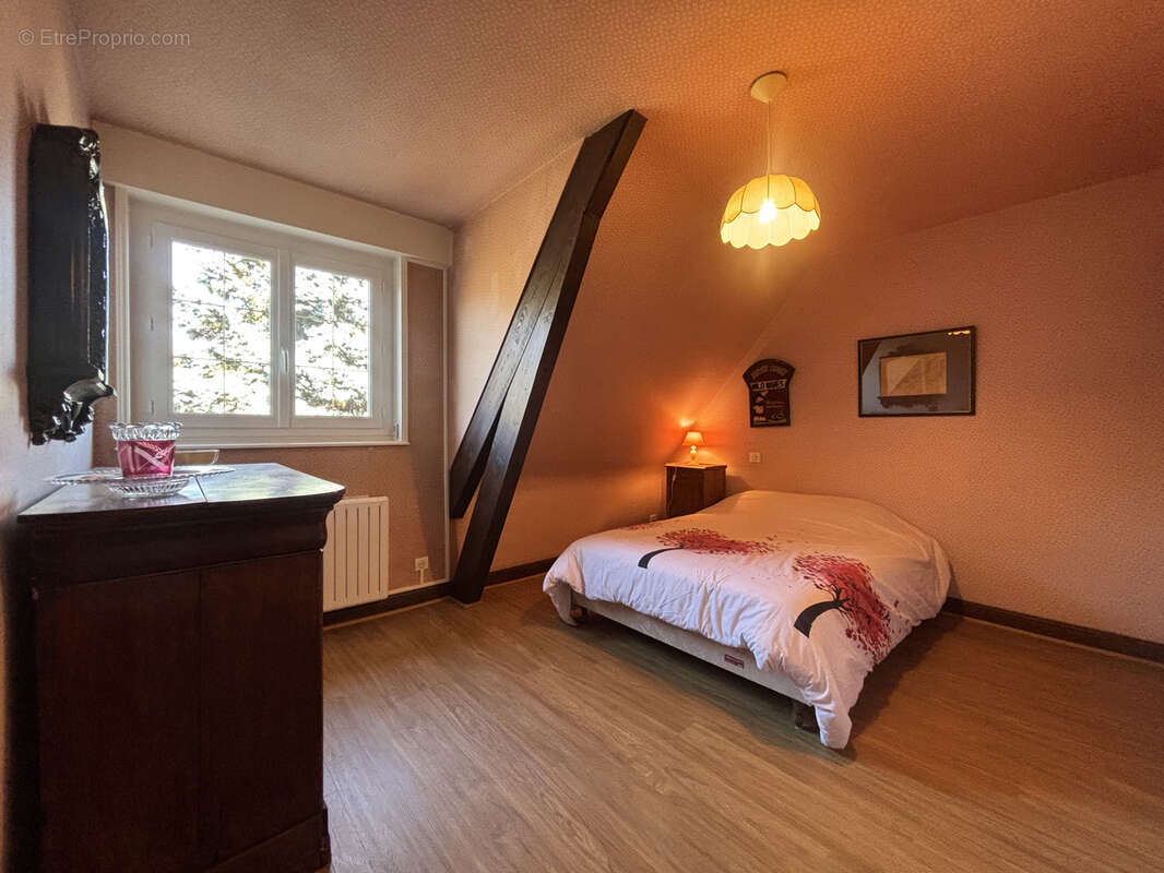 Maison à PARAY-LE-MONIAL