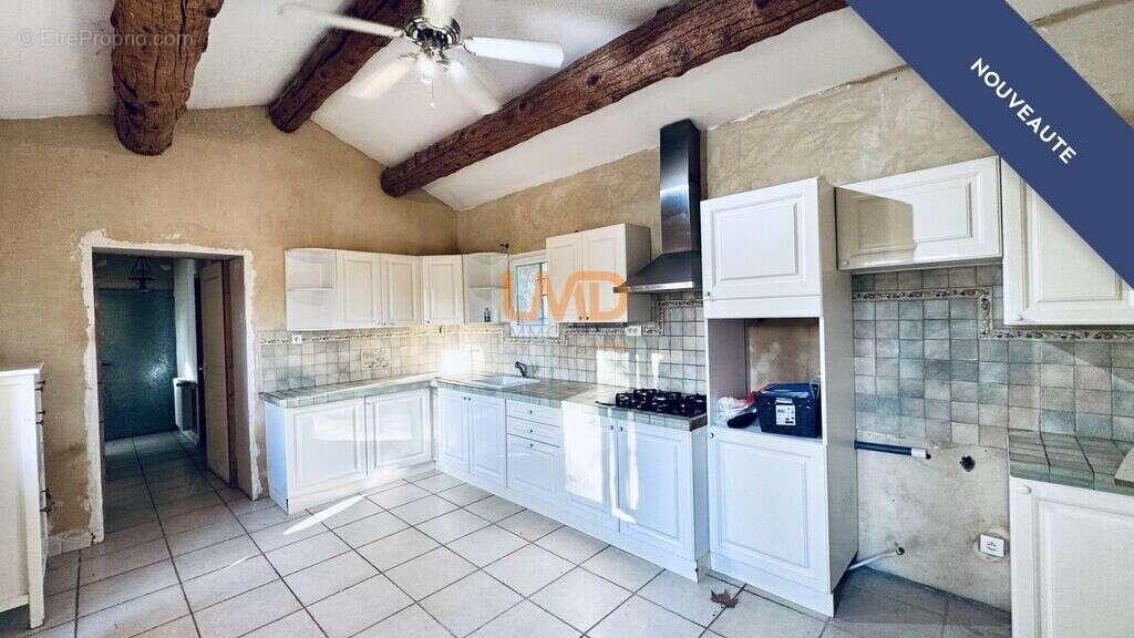 Maison à CAUMONT-SUR-DURANCE