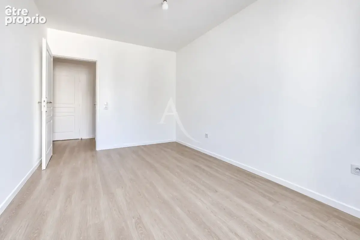 Appartement 3 pièces à vendre à Brie-Comte-Robert - Confort et sérénité - photo 3