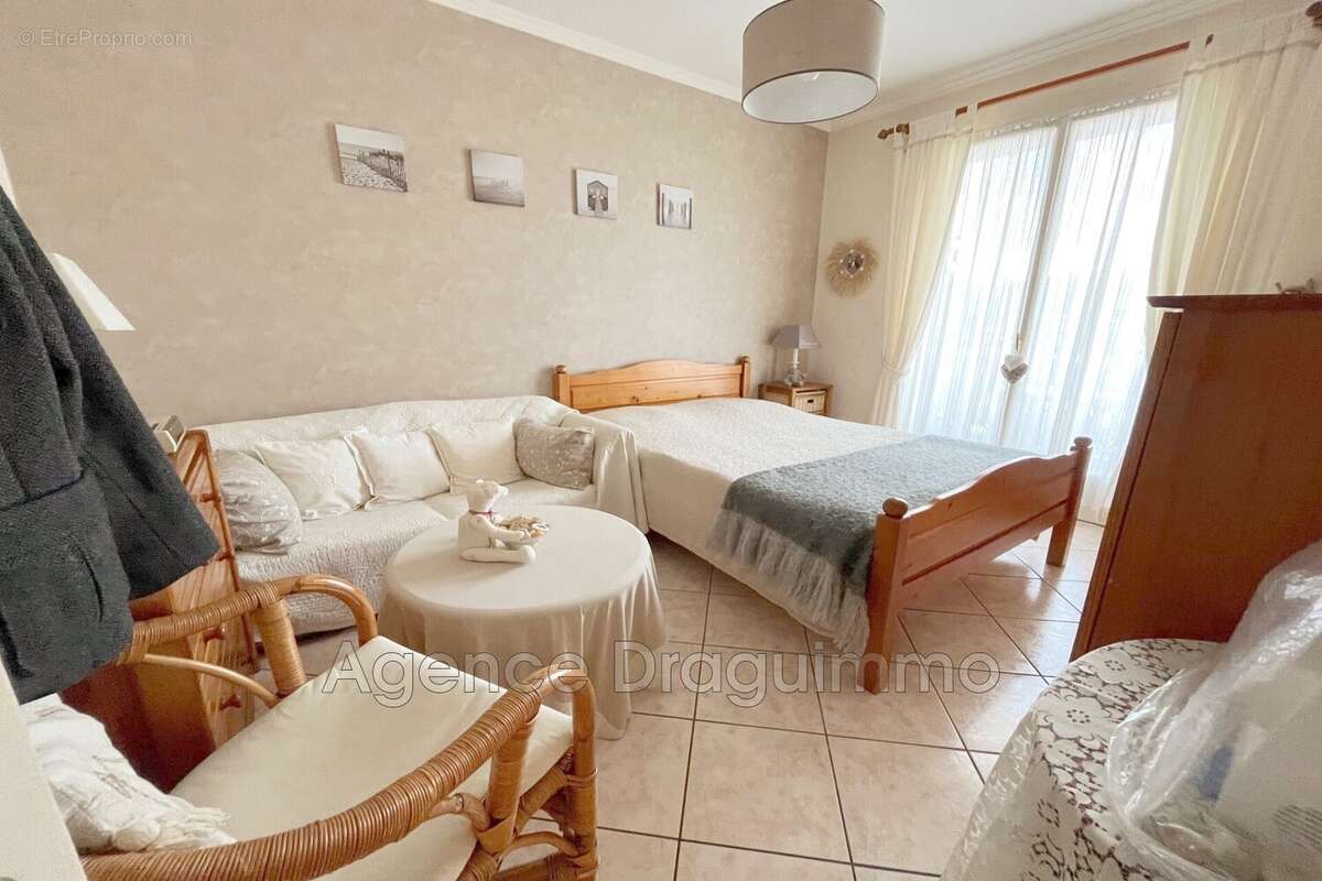 Appartement à DRAGUIGNAN