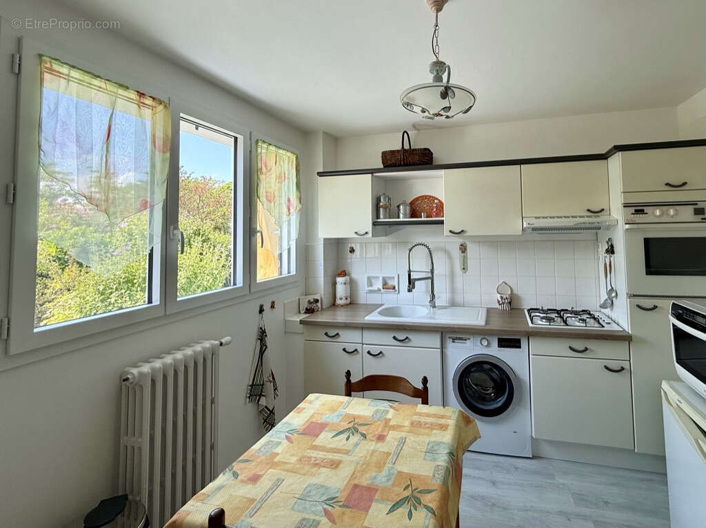 Maison de 205m2 avec jardin à Guilherand-Granges - photo 27