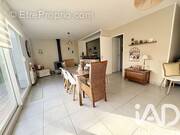 Photo 1 - Maison à ESTREE