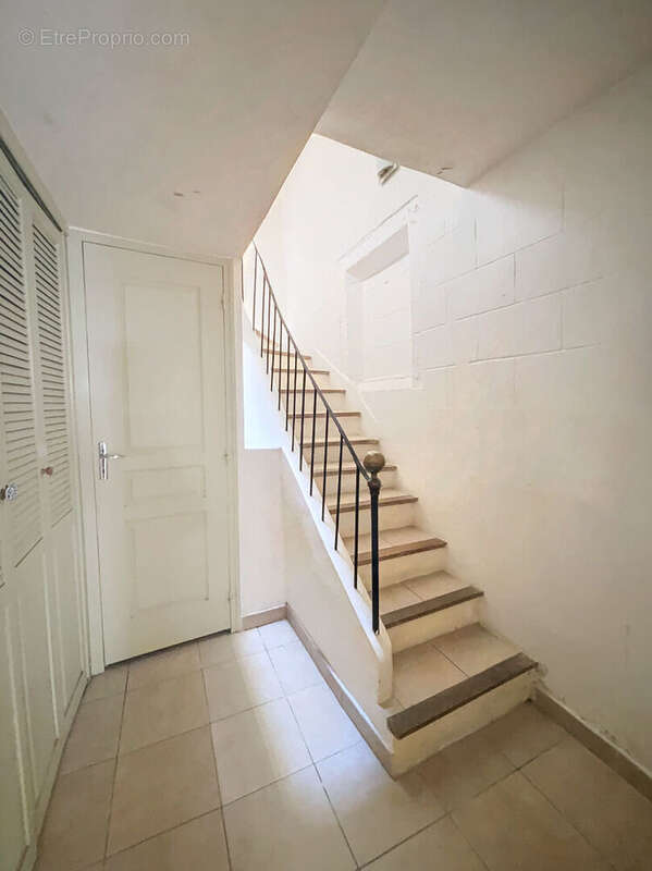 Maison 4 pièces - 77 m² - Intra muros - AVIGNON - photo 8