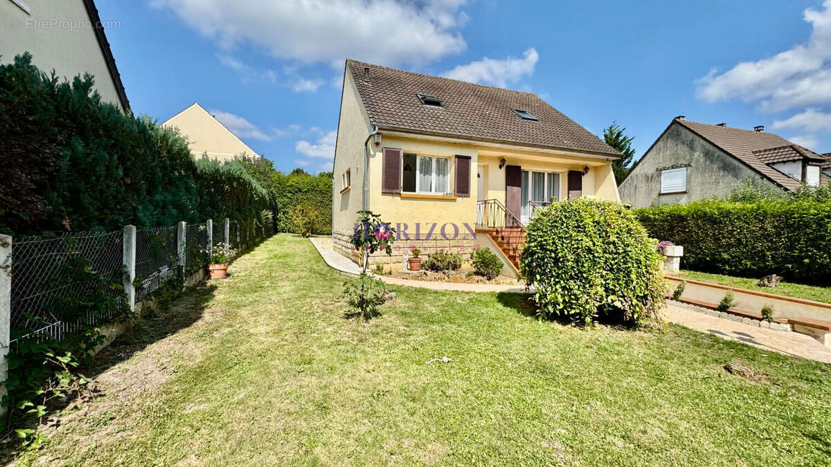 Maison à MAREIL-EN-FRANCE