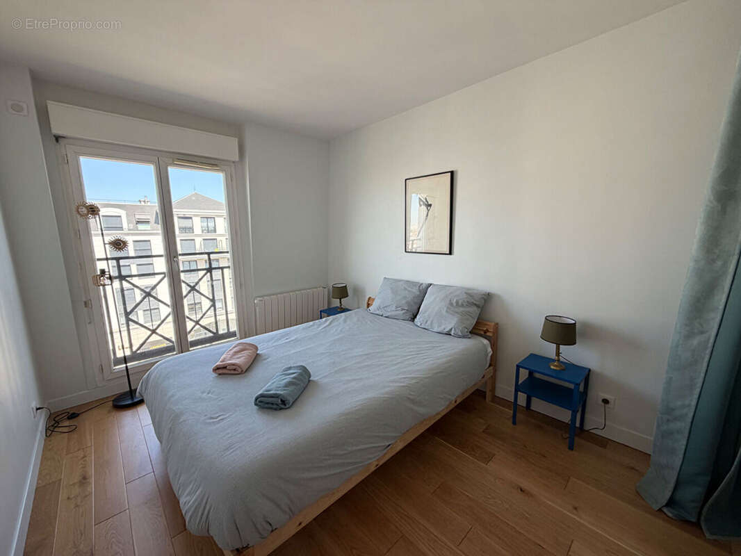 Appartement à HOUILLES