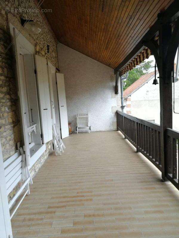 Maison à SANCERGUES