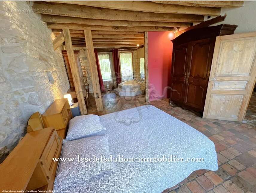 Maison à ECUELLES