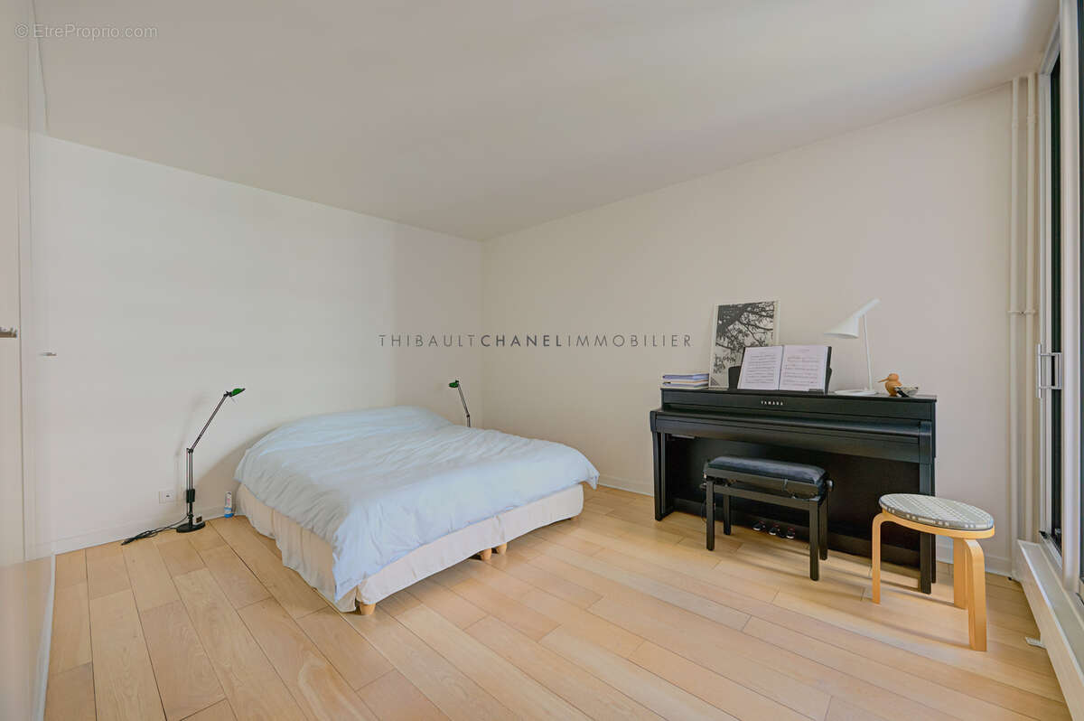 Appartement à PARIS-12E