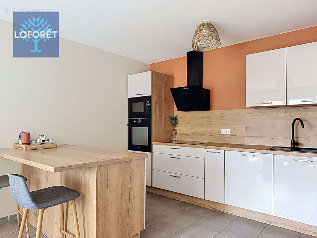 Appartement Brignais 3 pièces - 60 m2 - Box - Place de stationnement - photo 2
