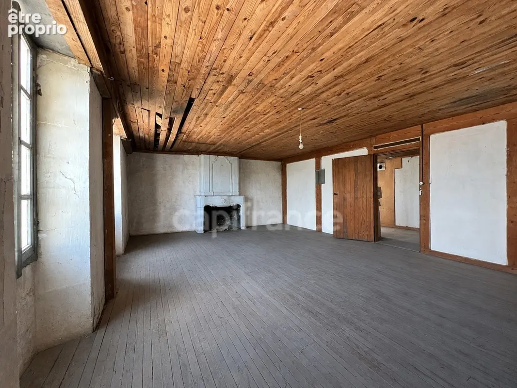 Le charme d’une maison en pierre, le potentiel d’une nouvelle histoire - Chevanceaux (17) - photo 9