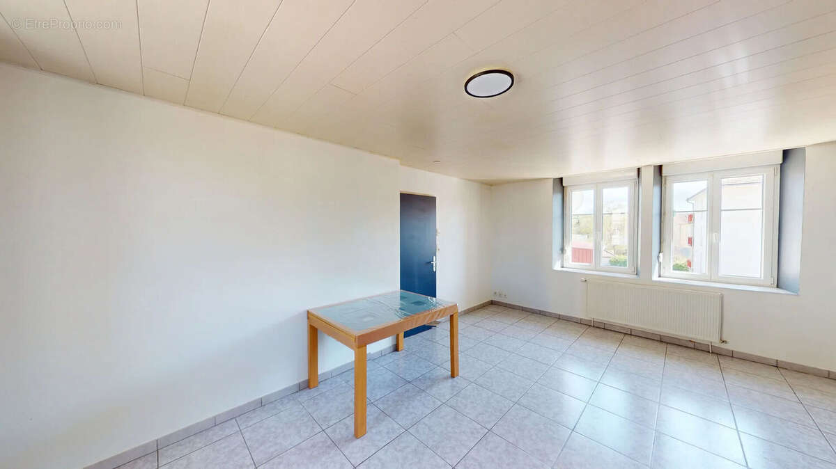 Appartement à CHARQUEMONT