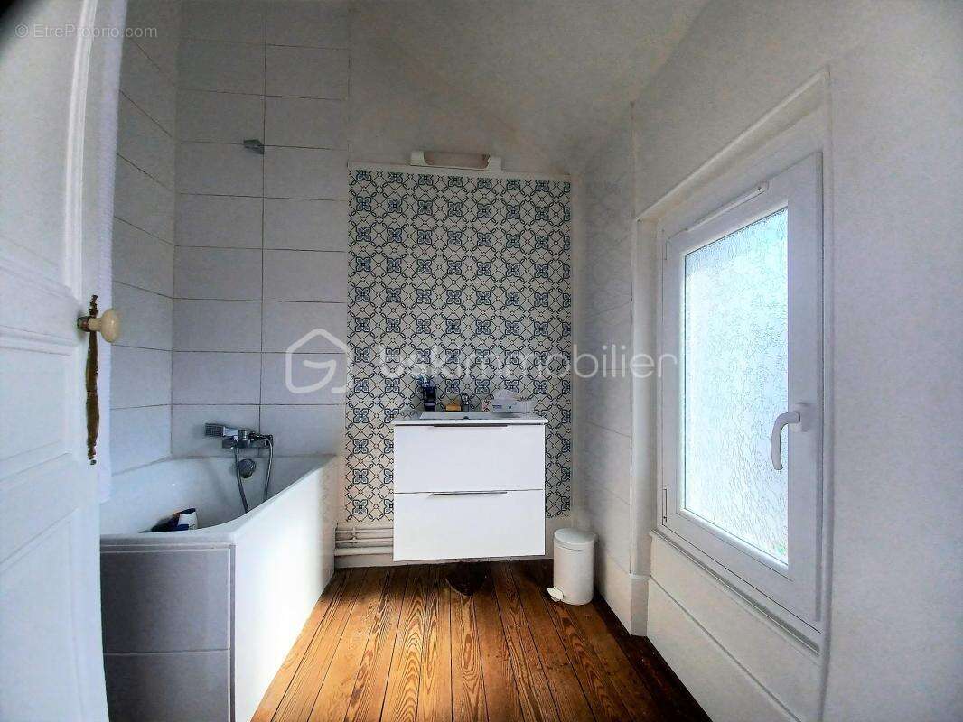 Maison à COULOMMIERS