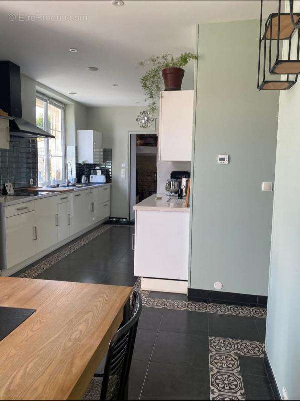 Maison à PORT-DES-BARQUES