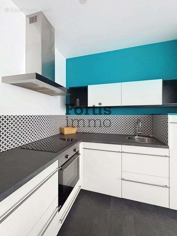 Appartement à PARIS-4E
