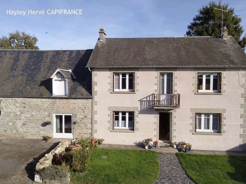 Propriété À VENDRE avec maison et gîte indépendant, dépendances et terrain de 5 000 m² – Mortain LE NEUFBOURG (50) - Mortain - photo 27