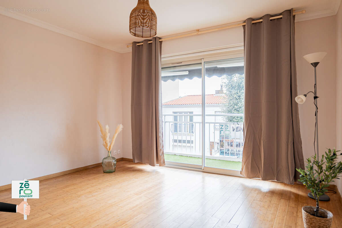 Appartement à LES SABLES-D&#039;OLONNE