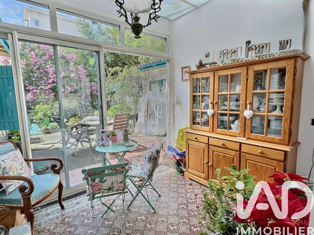 Photo 9 - Appartement à BORDEAUX