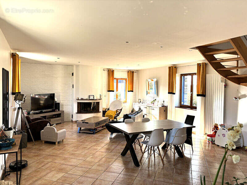 Maison à SAINT-M&#039;HERVE