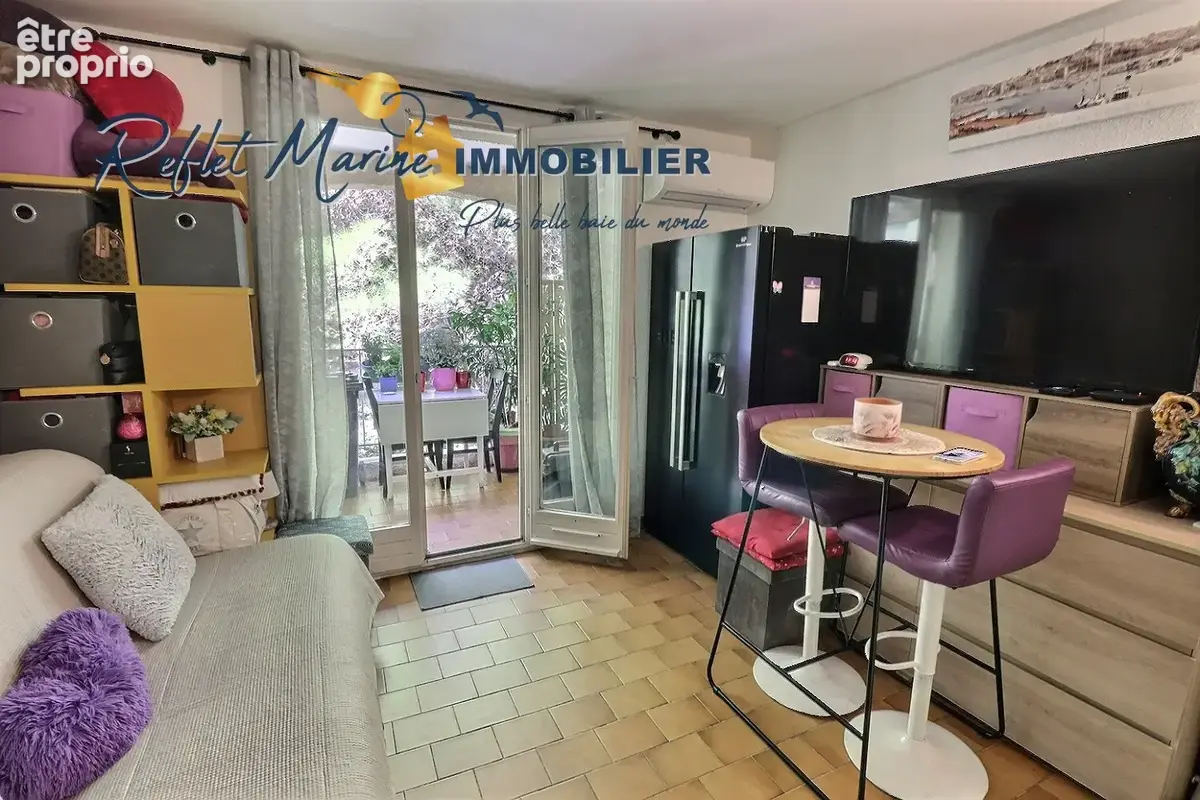 A saint cyr sur mer beau studio proche mer et plage avec terrasse - photo 2