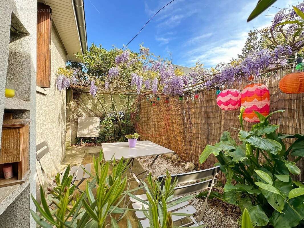 Appartement à BOURG-LA-REINE