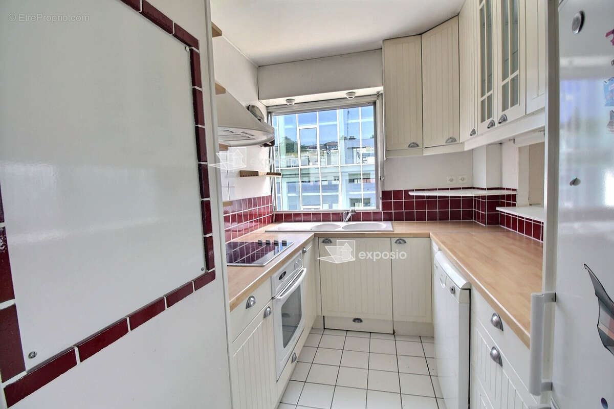 Appartement à SURESNES