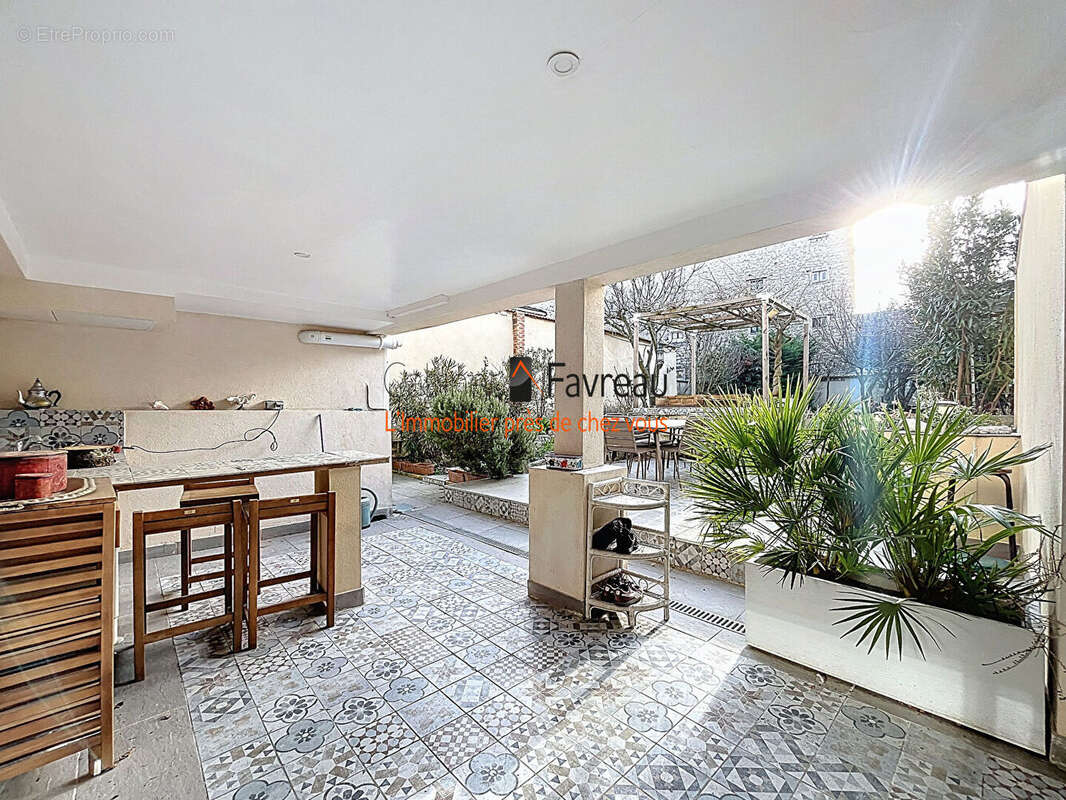 Maison à CHOISY-LE-ROI