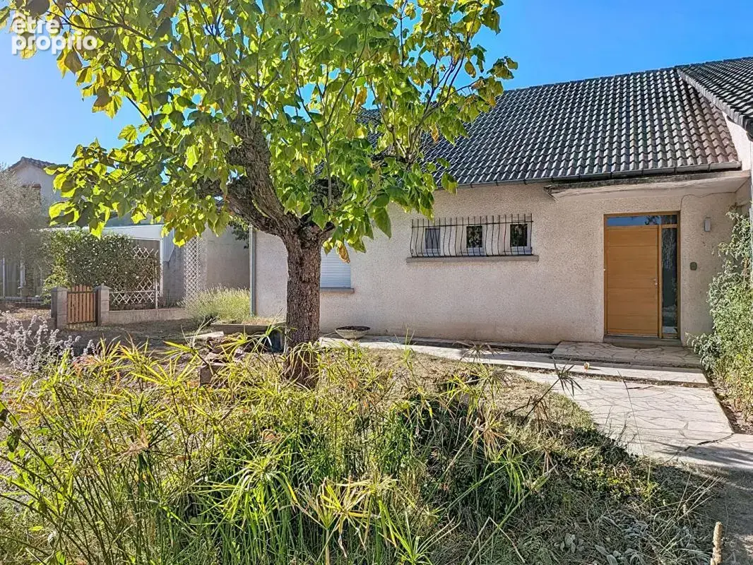 Maison à LESCURE-D'ALBIGEOIS