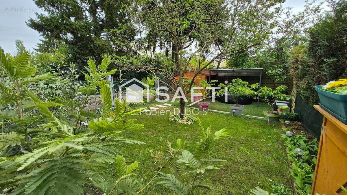 Photo 1 - Appartement à LE PLESSIS-ROBINSON