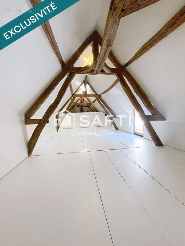 Maison 95 m² à La Ferte-Loupiere  - photo 7