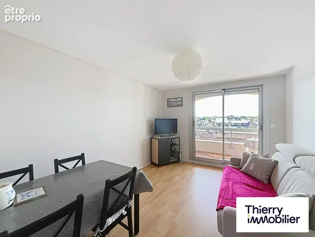 DINARD CENTRE - Appartement balcon, cave, parking - photo 6